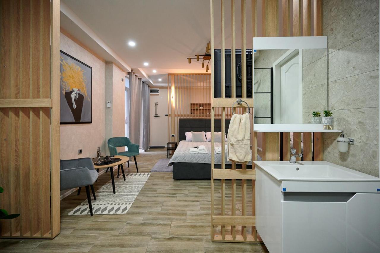 Vanimi Lux Apartmani Kikinda Bagian luar foto