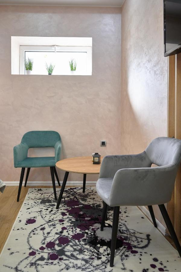 Vanimi Lux Apartmani Kikinda Bagian luar foto
