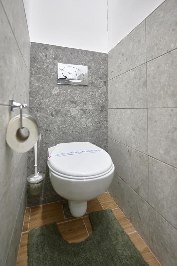 Vanimi Lux Apartmani Kikinda Bagian luar foto