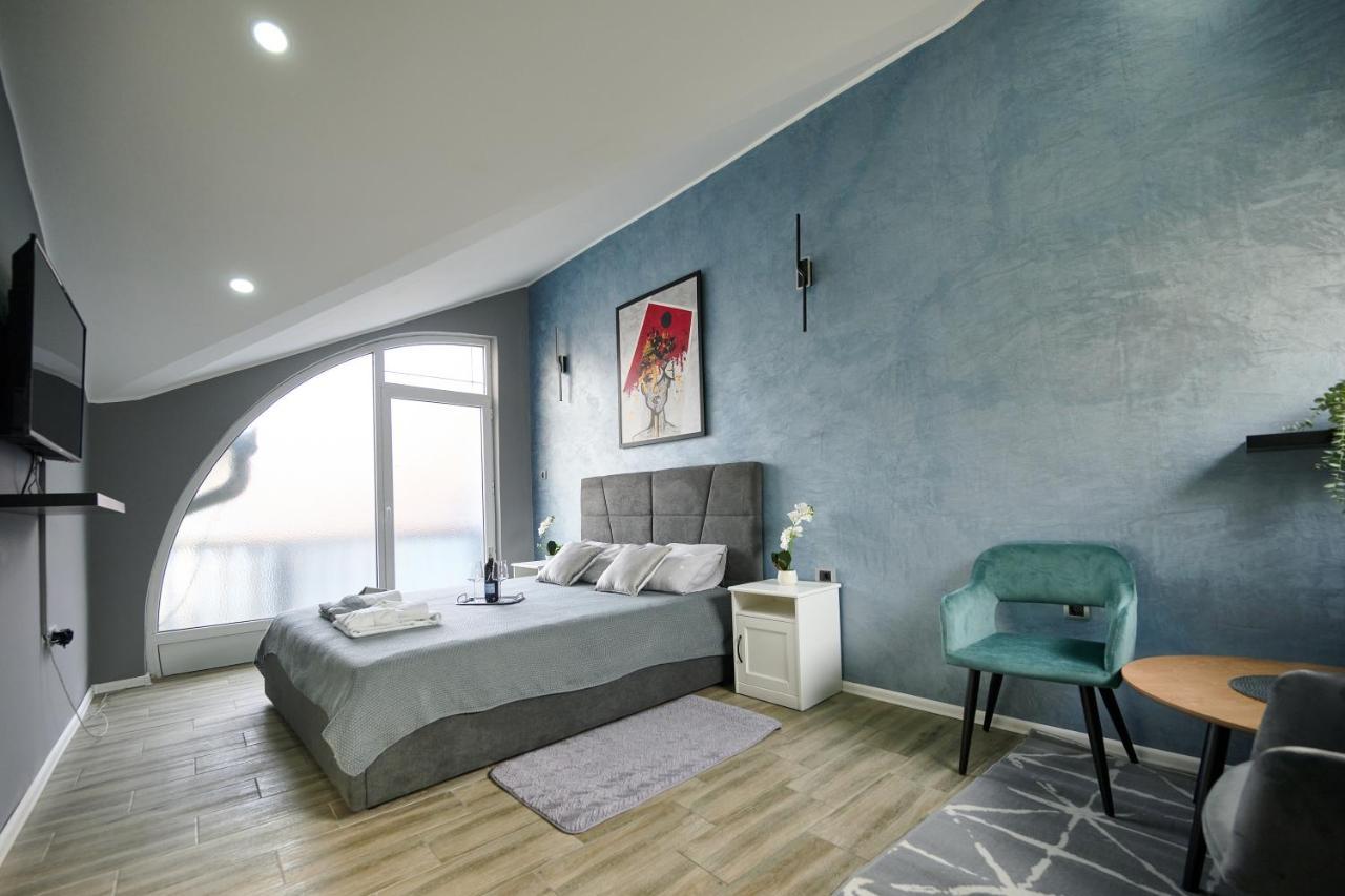 Vanimi Lux Apartmani Kikinda Bagian luar foto