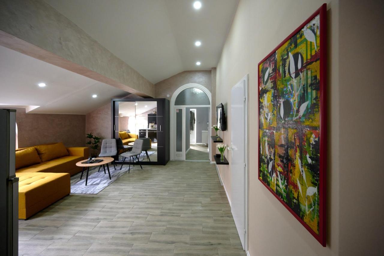 Vanimi Lux Apartmani Kikinda Bagian luar foto